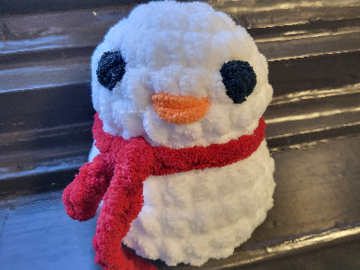 Crochet a Snowperson Plushie